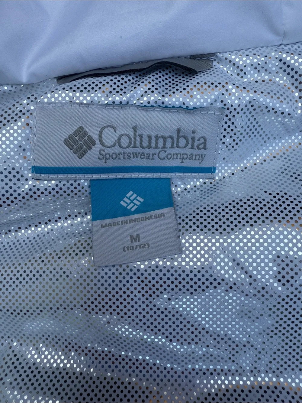 Girls size youth medium (10-12) Columbia Omni Heat Lined Ski Jacket